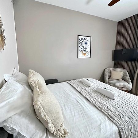Chic Paris Studio Eiffel Tower Proximity ภายนอก รูปภาพ
