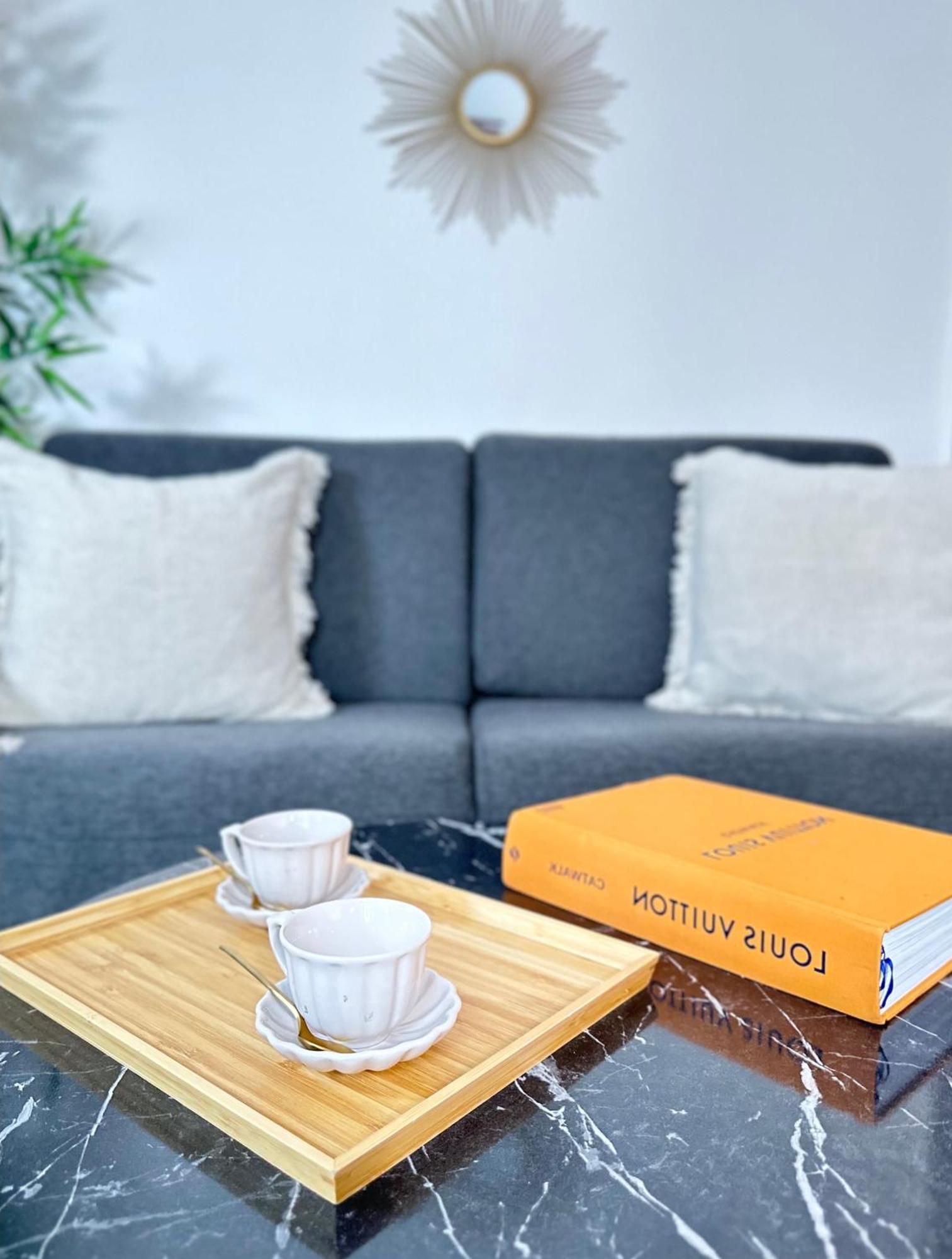 Chic Paris Studio Eiffel Tower Proximity ภายนอก รูปภาพ