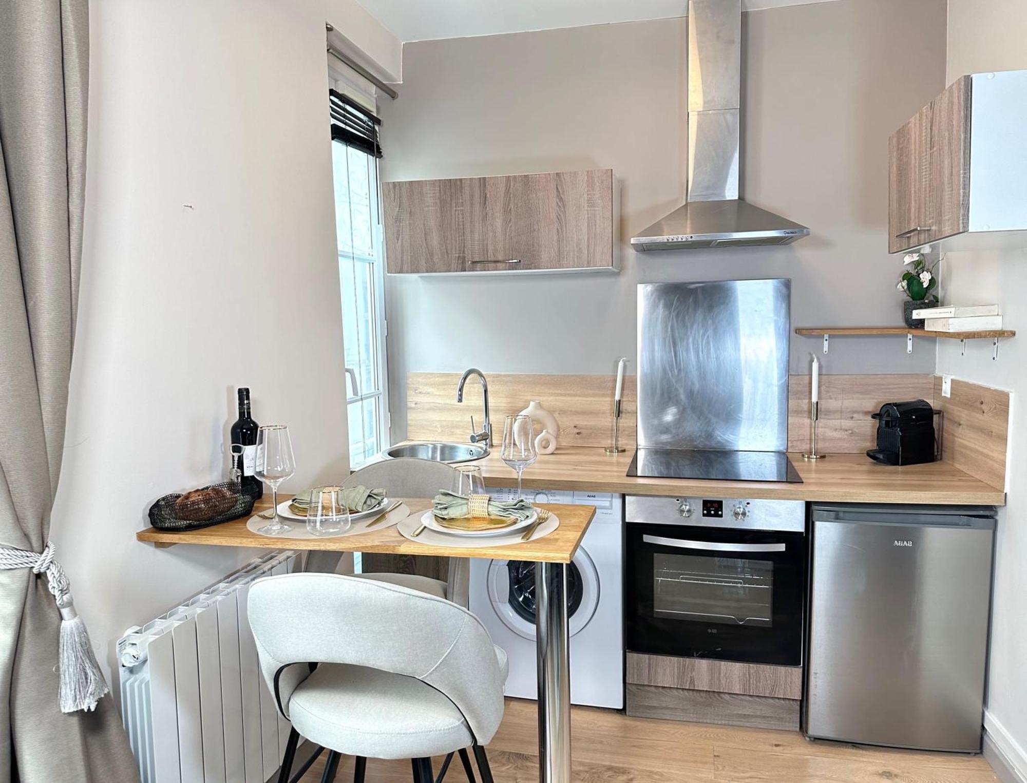 Chic Paris Studio Eiffel Tower Proximity ภายนอก รูปภาพ