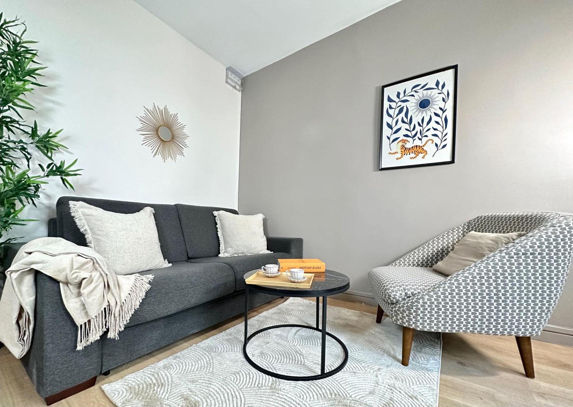 Chic Paris Studio Eiffel Tower Proximity ภายนอก รูปภาพ